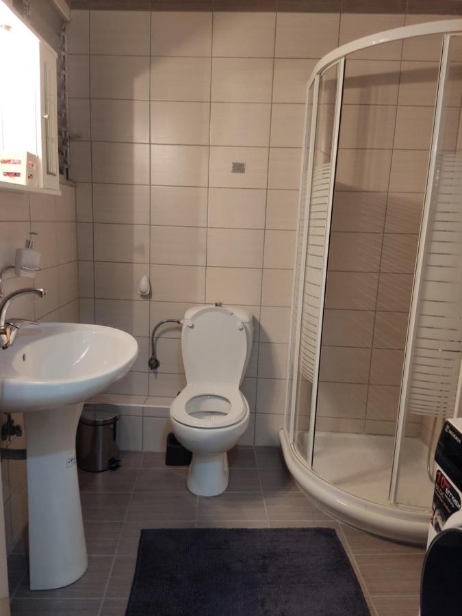 Andreou Apartment Ioannina Bagian luar foto